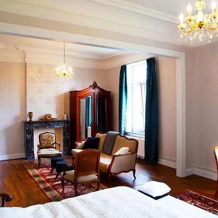 Chateau Morreau Couette-café Daverdisse